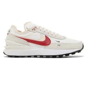 NIKE women waffle one SE sneaker